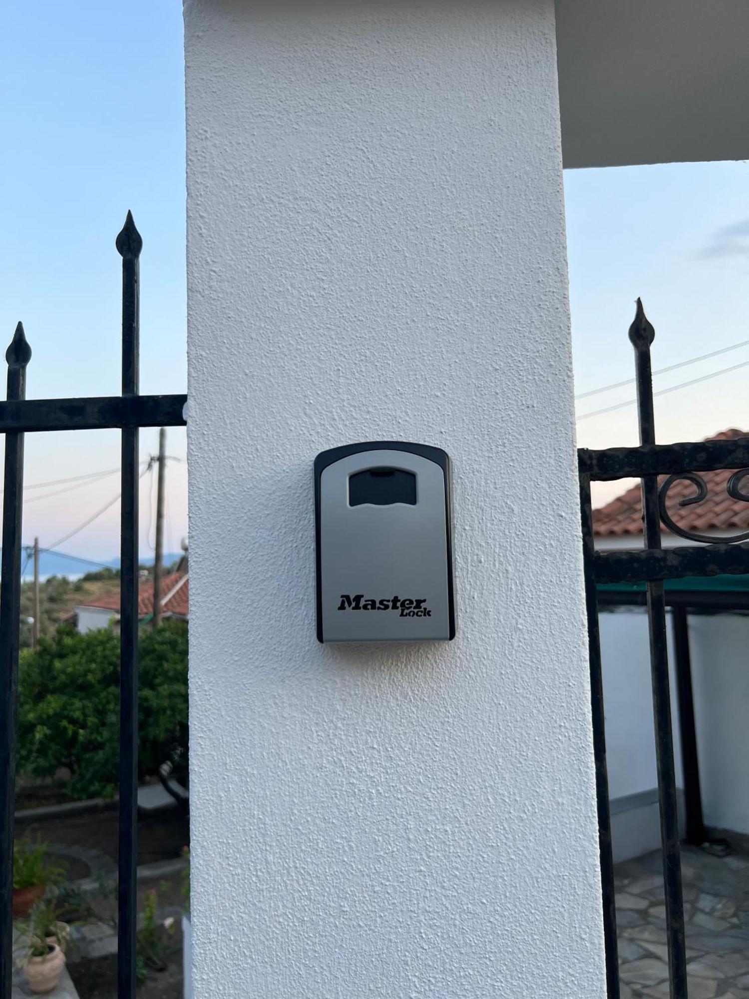 Aiolos Seaside Apartment Marathos  Exterior foto