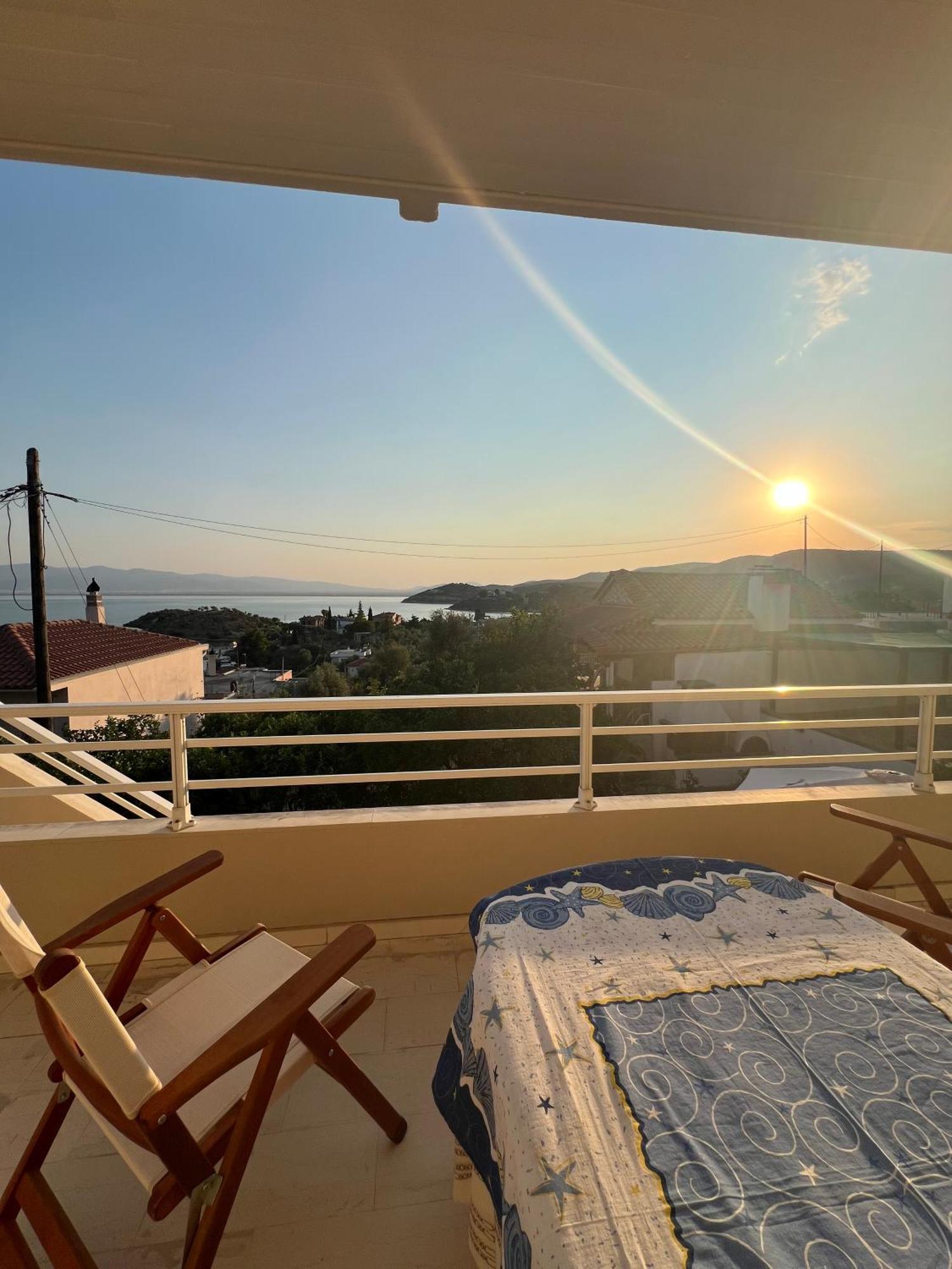 Aiolos Seaside Apartment Marathos  Exterior foto